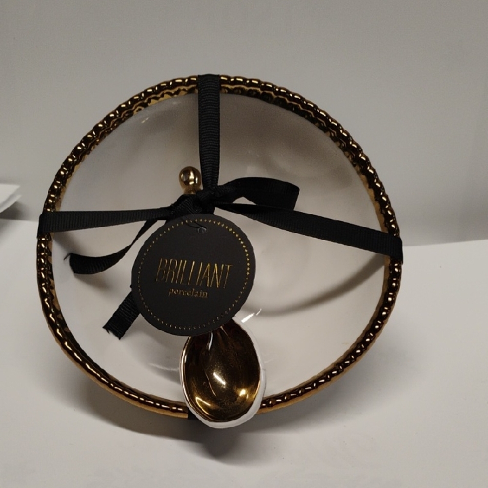 Rebrilliant Porcelain White and Gold Decorative Serving Bowl with Gold Spoon